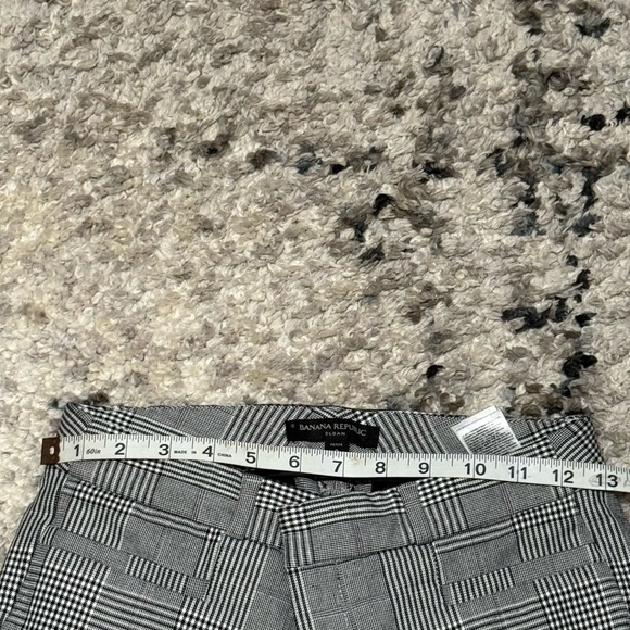 Banana Republic Black and White Ankle Cropped Pants - Picture 4 of 6